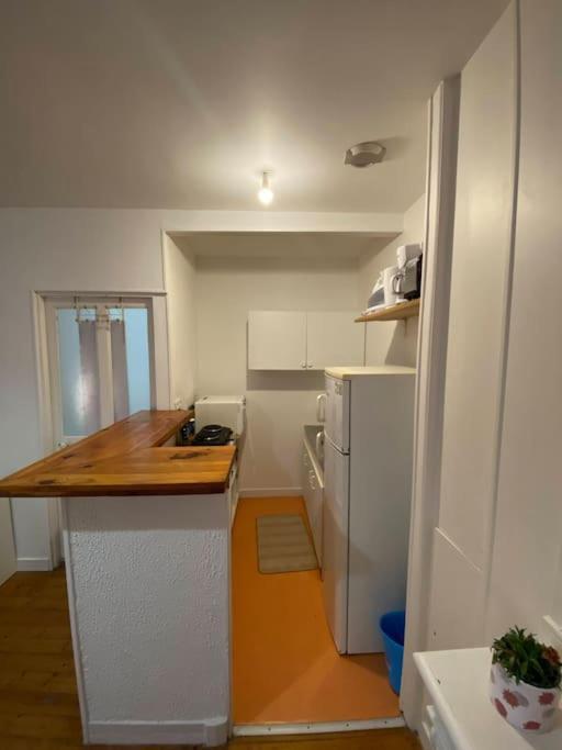 Charmant Studio , Plein Centre 布雷斯特 外观 照片